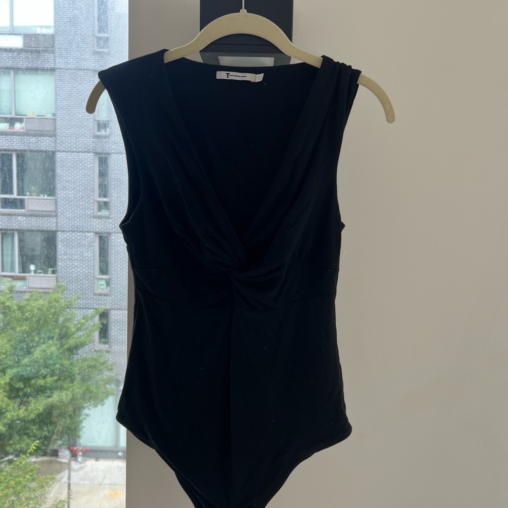 Elegant Black Sleeveless Top
